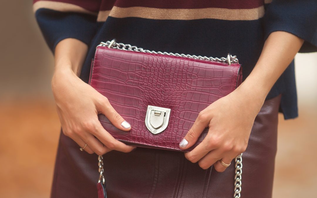 How to Choose a Handbag that Complements Your Lifestyle